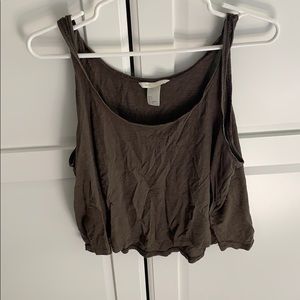 Cute green tank top!